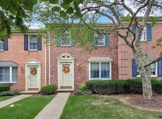 103 Chambers Rdg, York, PA 17402