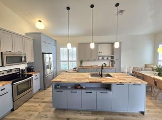 6001 Spring Lake Ter, Fort Pierce, FL 34951