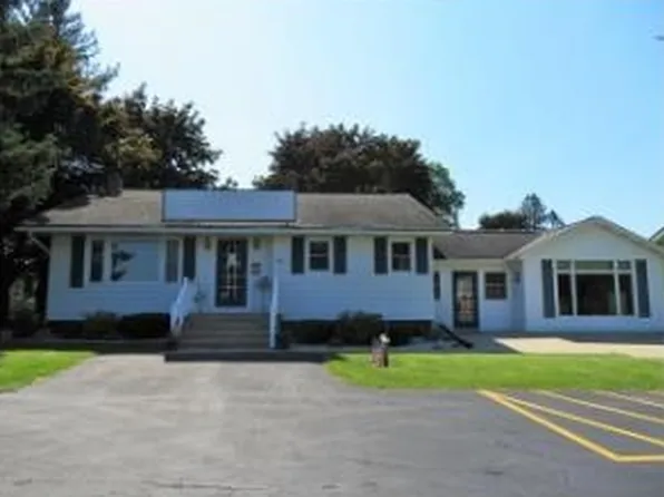 2616 New Pinery Rd, Portage, WI 53901