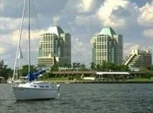 3350 SW 27th Ave APT 1805, Miami, FL 33133