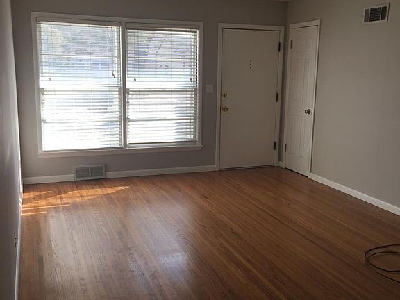 Living Room /Dining Room