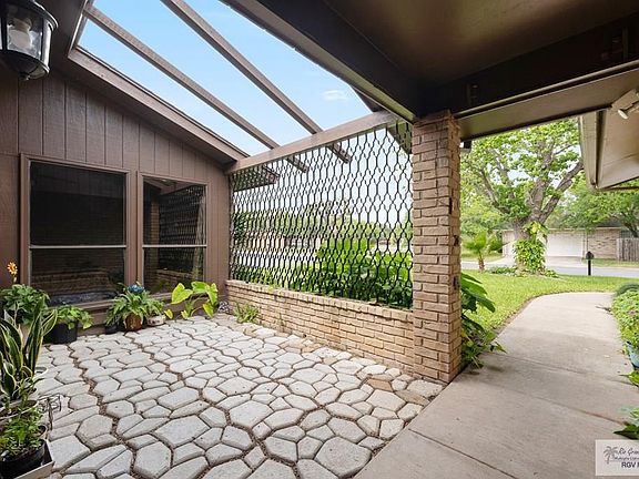 2nd image of 39 Casa Grande