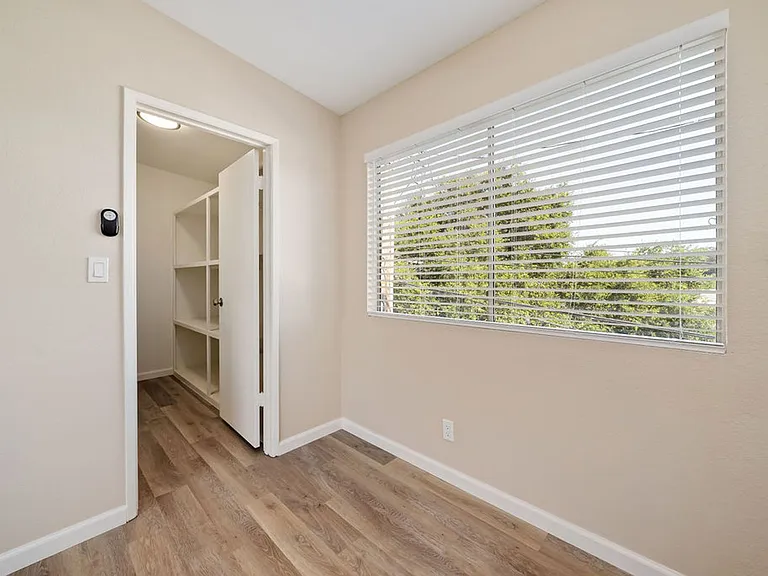 1249 Palm St — Photo 45