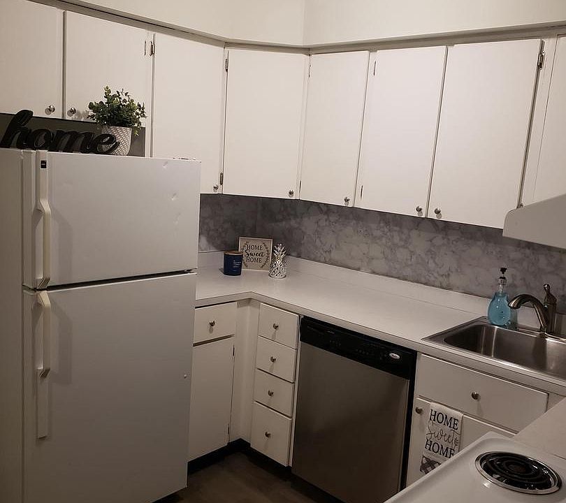 2nd image of 112 Winding Way