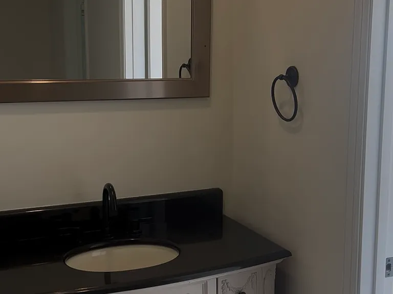 4025 Vermont Ln — Photo 38