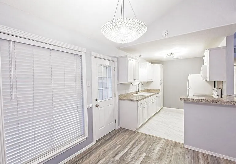 10590 High Hollows Dr #284 — Photo 19