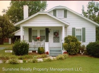 2220 W Front St, Burlington, NC 27215