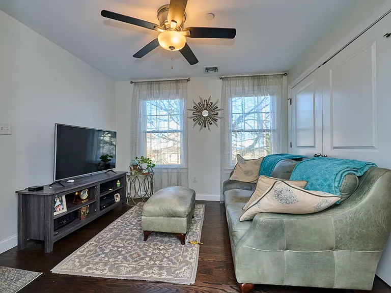 36 Sturgis St #2 — Photo 8