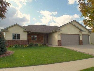 808 Deerfield St, Holmen, WI, 54636