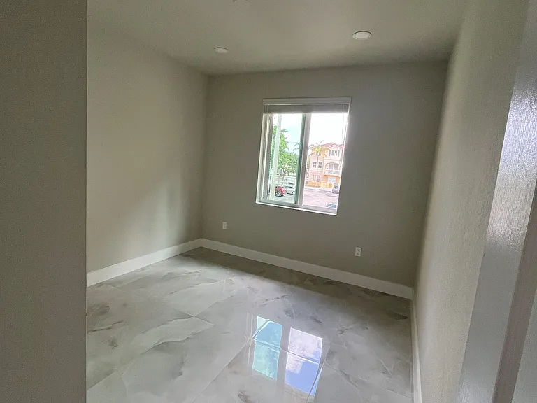 8906 W Flagler St #220 — Photo 11