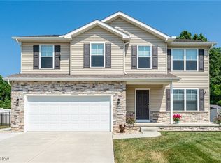 6031 Conneaut Light Dr, Vermilion, OH 44089