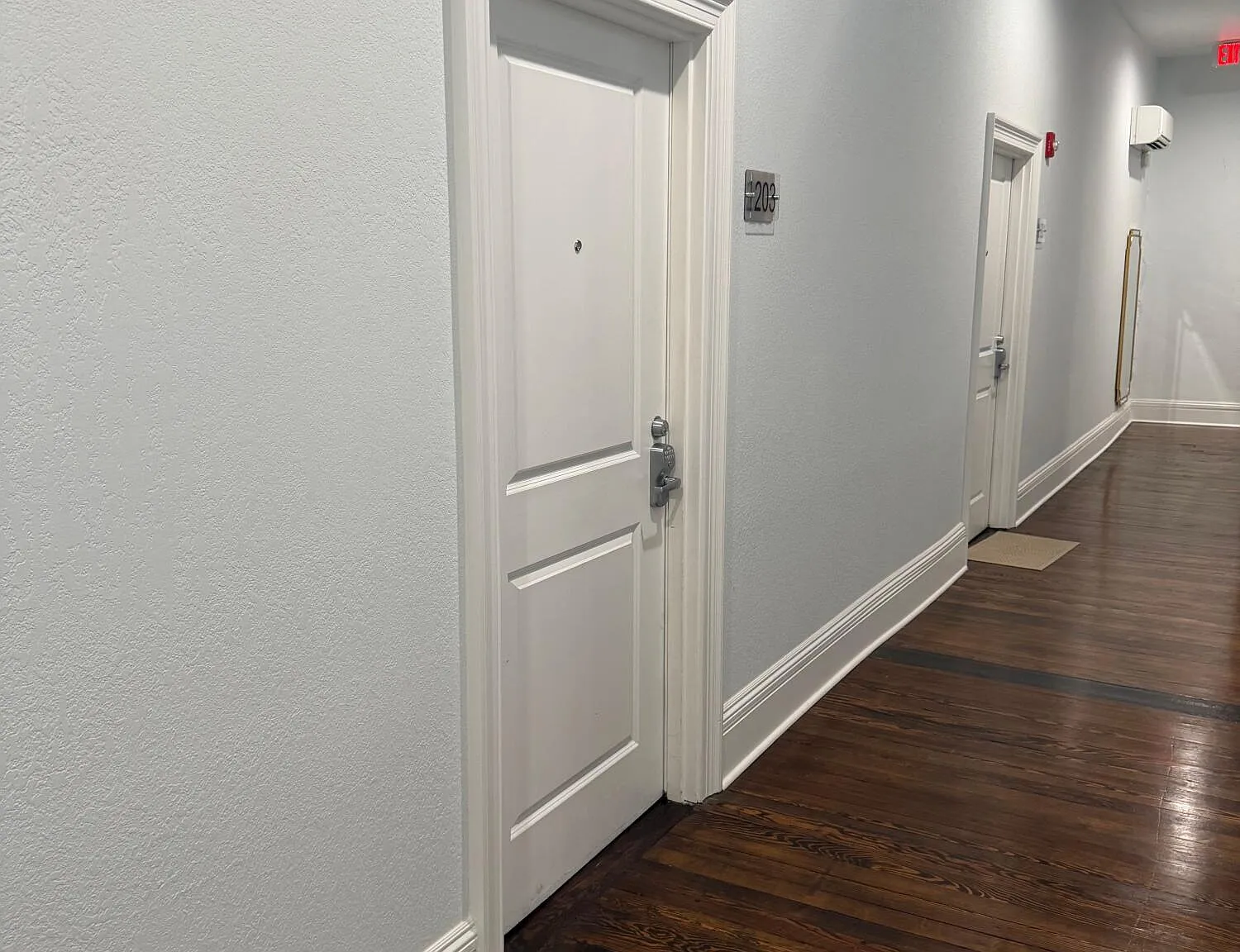 2 bed, 2.0 bath, $1,800 — Photo 2