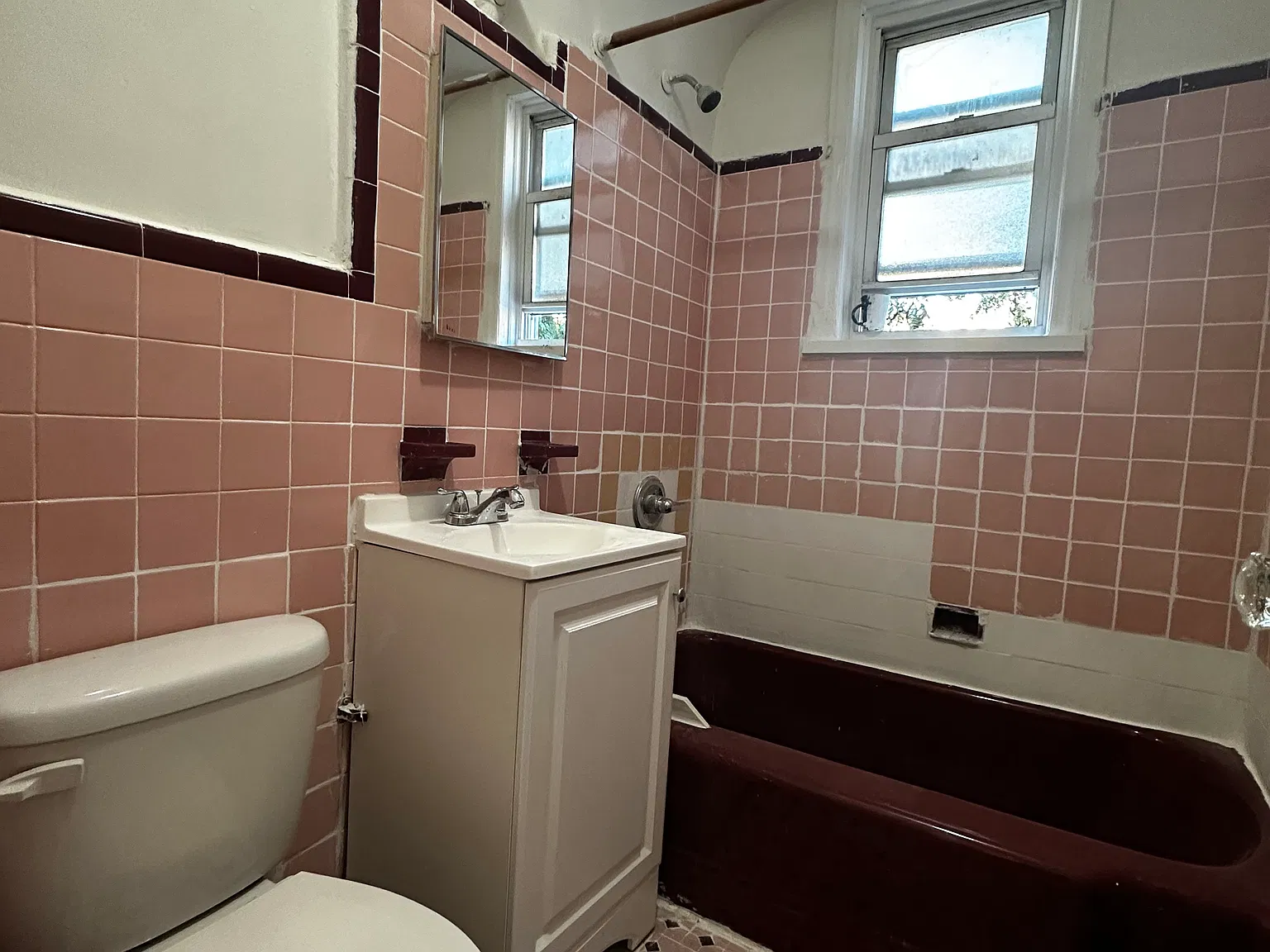 1 bed, 1.5 bath, $1,250 — Photo 3