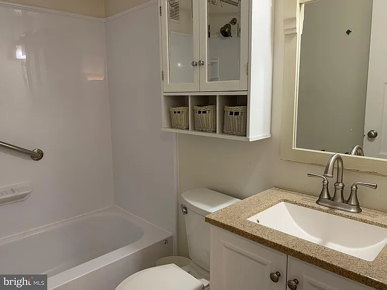 2130 N St NW #405 — Photo 20