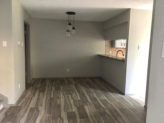 3rd image of 14800 Enterprise Dr APT 23B