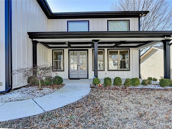 5th image of 770 Ashland Park Way