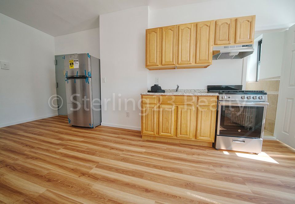 1st image of 25-20 21st St #3B