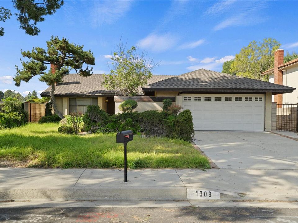 1st image of 1309 Deeplawn Dr