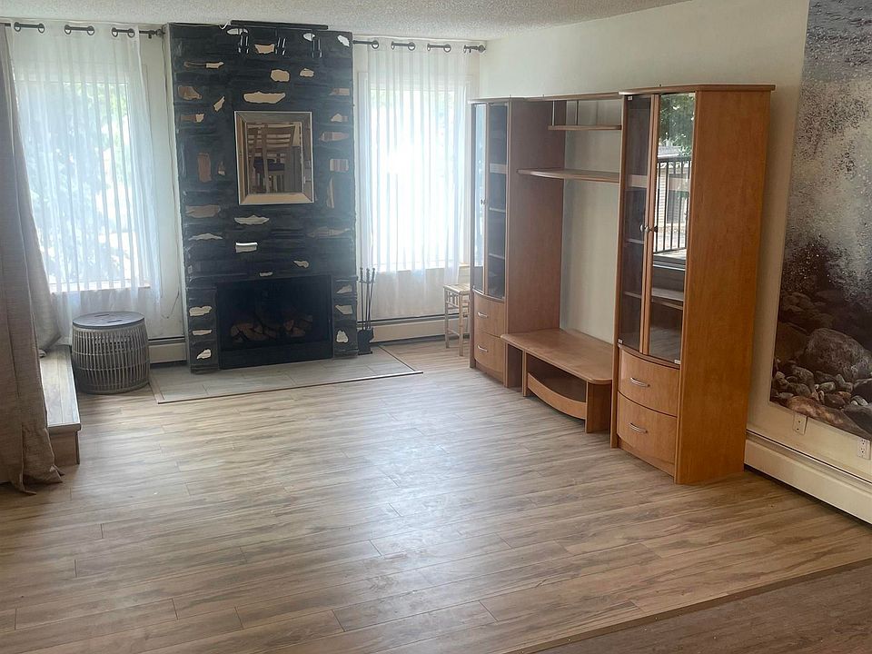 1st image of 9810 178th St NW #208