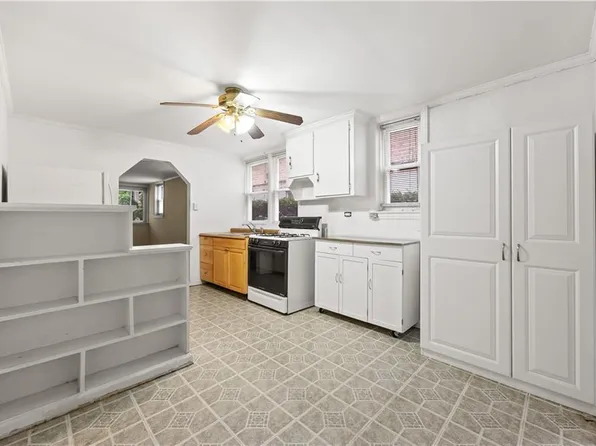 3806 Quentin Road image 21 of 37