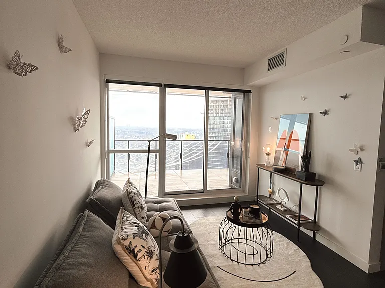 85 McMahon Dr #2608 — Photo 26