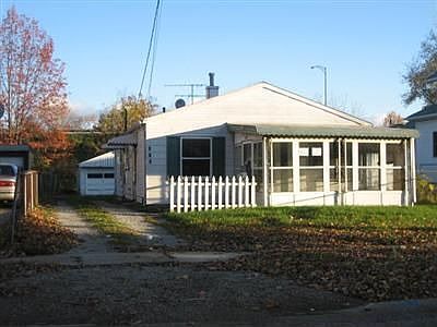 2nd image of 152 Bell Ave