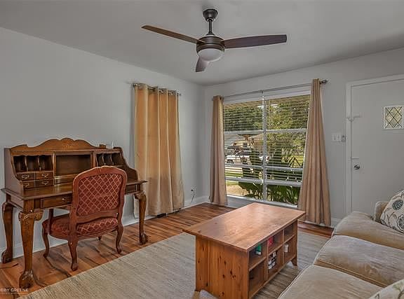 3rd image of 1511 Viosca St