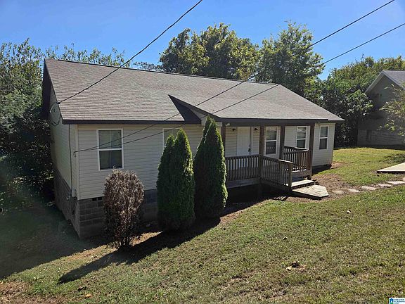 2nd image of 933 Chichester Dr