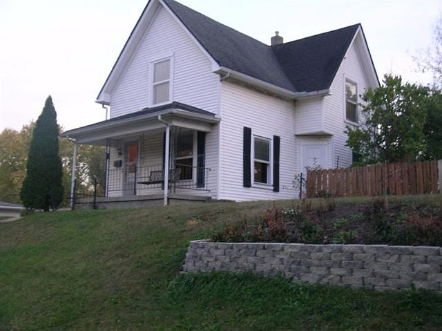 1st image of 2112 Koehler Ave