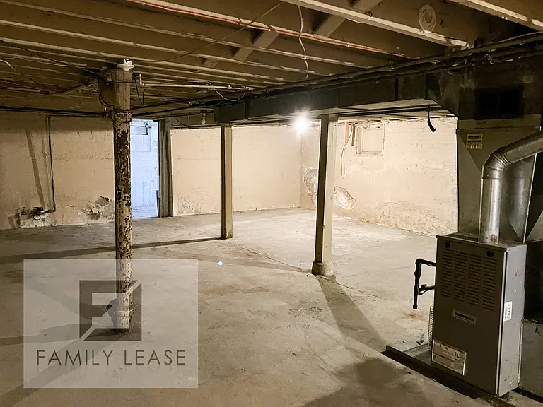 1904 E Prairie St — Photo 14