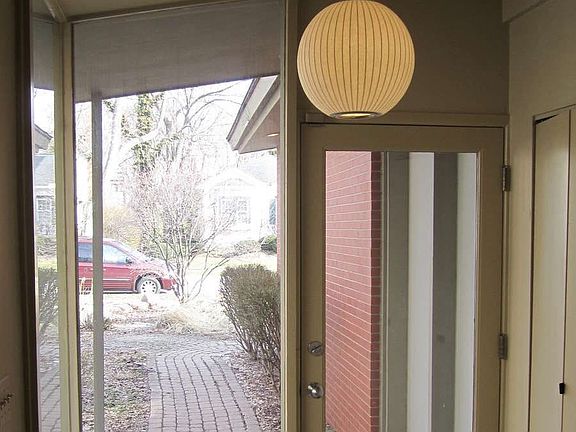 "Foyer"