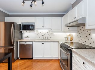 15272 20th Ave #111, Surrey, BC V4A 2A3