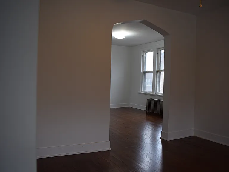 7249 S Campbell Ave #1B — Photo 4
