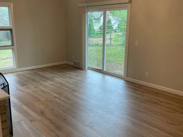 317 Country Club Ter — Photo 9