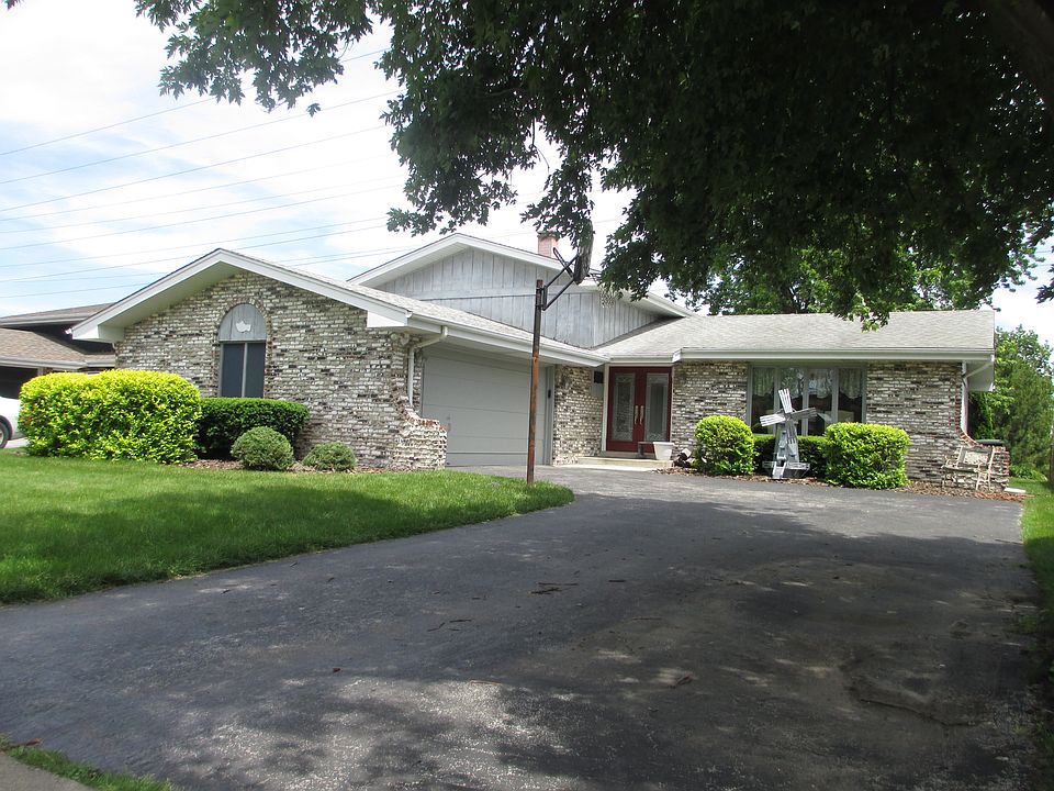 1st image of 18843 Dejong Ln
