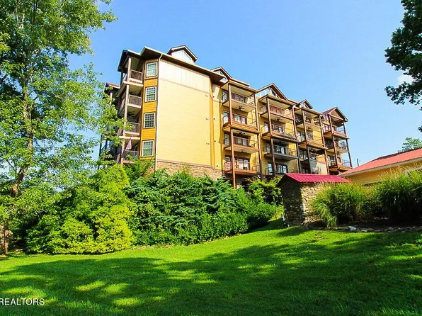 527 River Place Way Unit 521, Sevierville, TN 37862