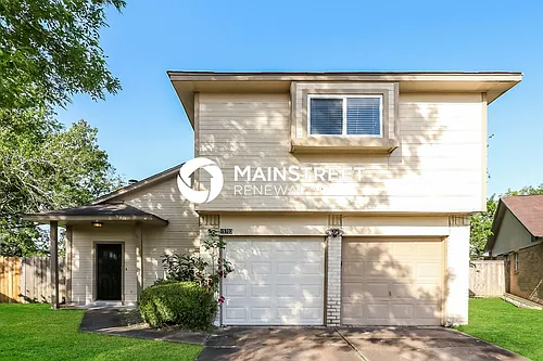 15703 Baybriar Dr Photo 1