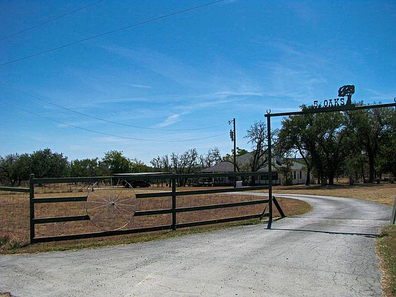 2nd image of 815 County Road 115