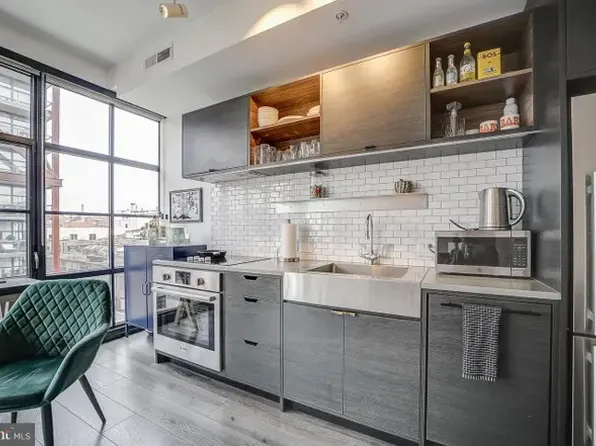 2030 8th St NW, Washington, DC