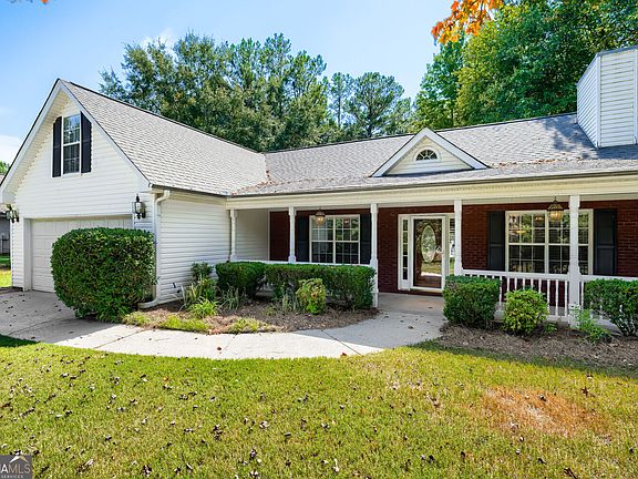 3rd image of 1141 Morrow Dr