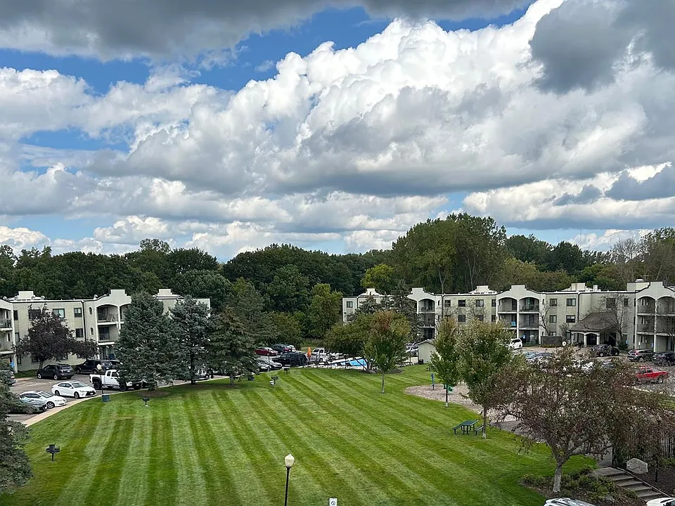 Pondview Apartments