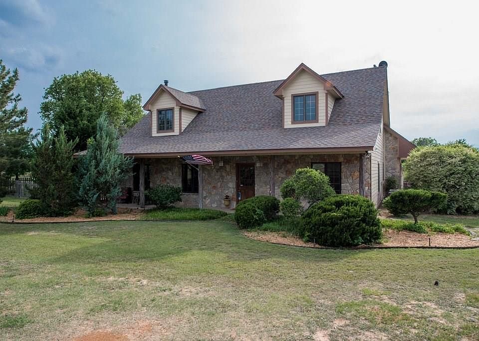 1st image of 113 Eagle Pass Ln