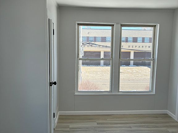 4th image of 16 Jennings Ave APT C