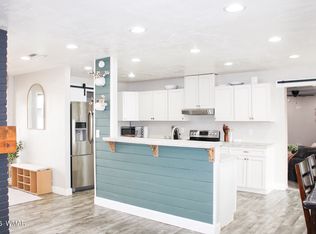 279 W Sycamore St, Snowflake, AZ 85937