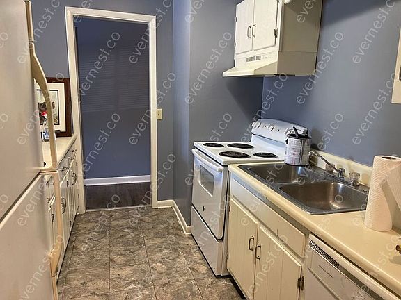 5th image of 8881 Millard Lee Ln APT 205