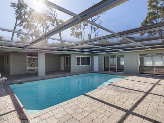 2144 Earl Rd, Fort Myers, FL 33901