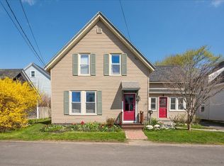 15 Berkley St, Rockland, ME 04841