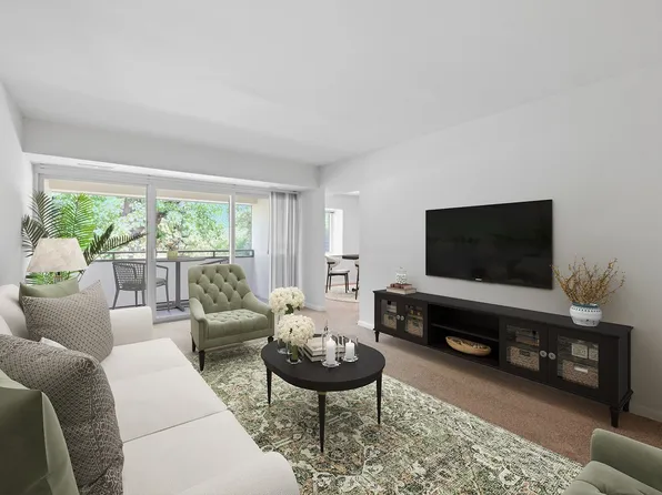 Fairway Apartments