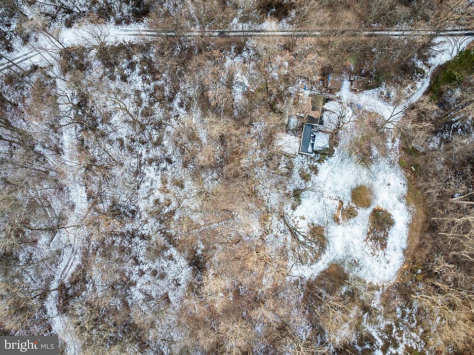 1st image of 2999 Blue House Rd