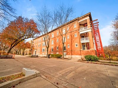 1244 W Sunnyside Ave #1, Chicago, IL, 60640